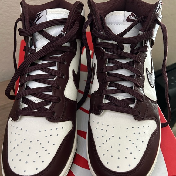 Nike Dunks High - Picture 3 of 4